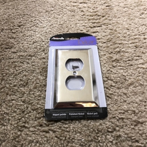 NWT Amerelle Decor Polished Nickel Electricity Socket Duplex Outlet Cover - Picture 3 of 3